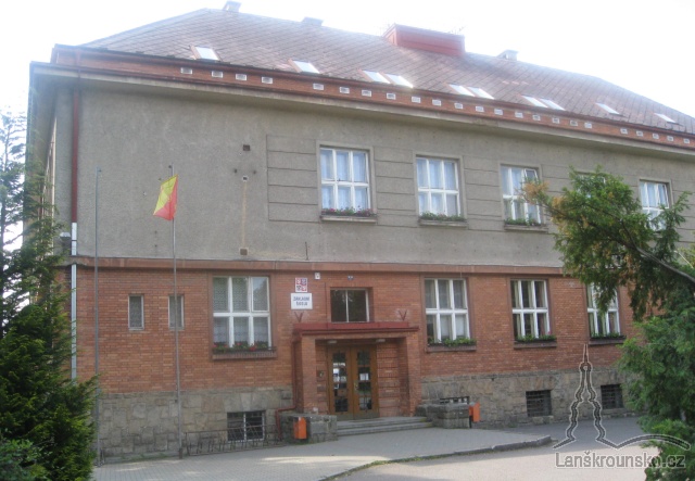 20-ZS Dobrovskeho.jpg